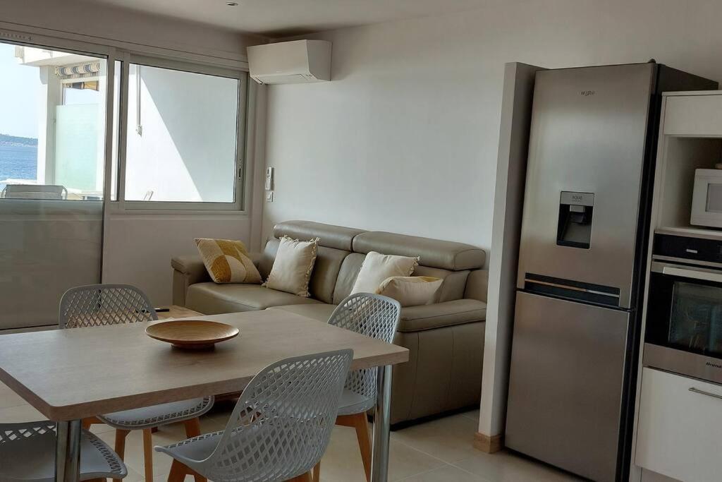 Front De Mer - Emplacement Prise Au Calme - T2 Moderne Et Entierement Climatise - Tout A Pieds 滨海萨纳里 外观 照片